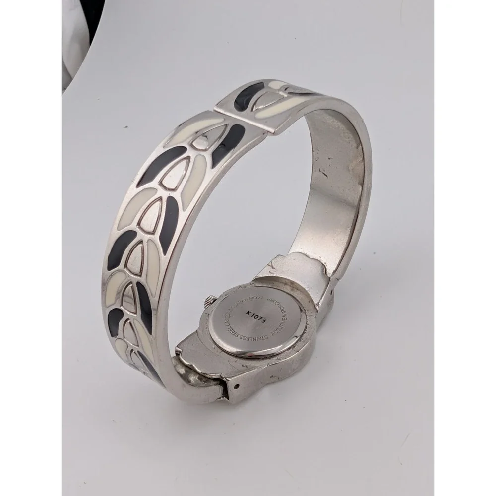Vivani Women's Watch 24mm Case MOP Dial Black/White Enamel Bangle Band- Working